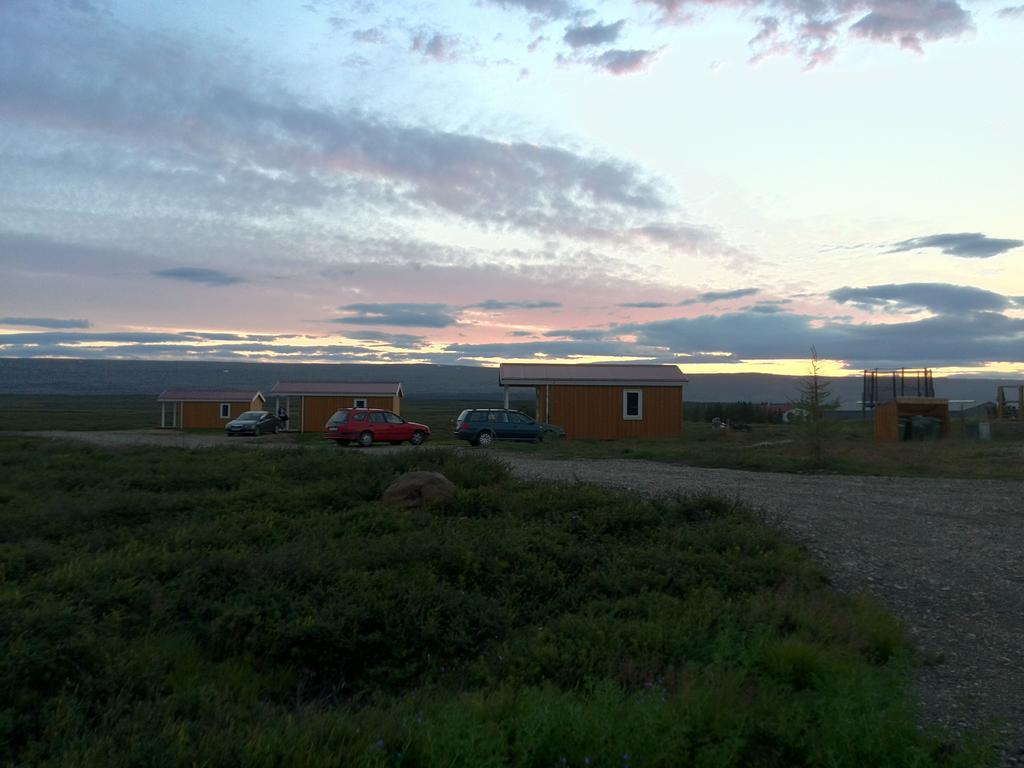 Stormur Cottages Vallanes Chambre photo